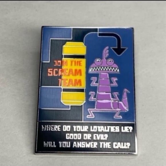 Disney Accessories - Disney parks pixar monsters Inc LE 2000 Randall villains poster pin